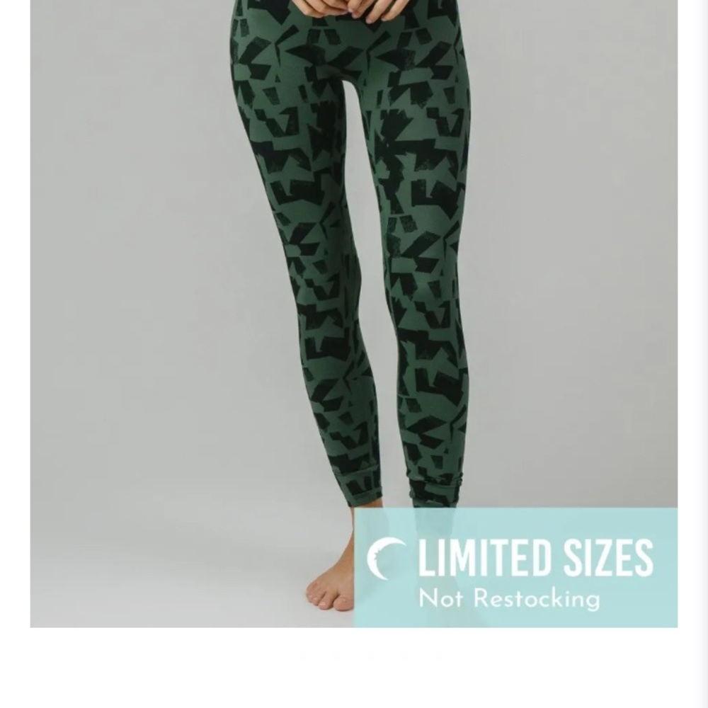 Confluence Geometric Green Leggings